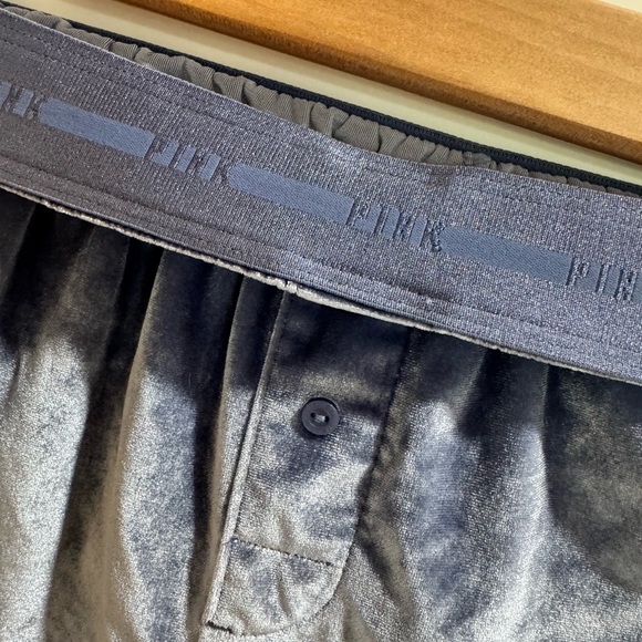 PINK Sleep Shorts Velour XS baby blue - Picture 2 of 5